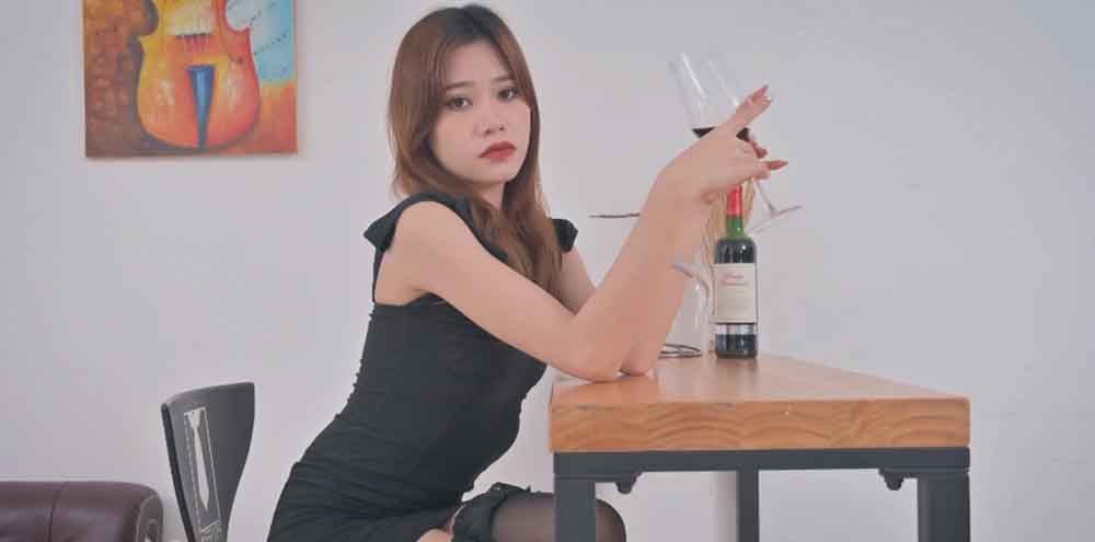 SSA丝社 | 视频 素人 SK长筒丝袜 11min 带视频 1