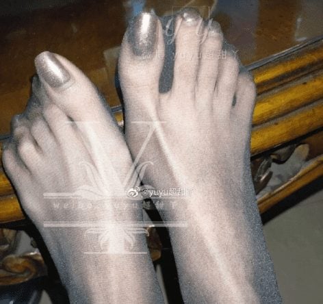 yuyu超甜丫 | 大尺度丝袜美脚足交127P+54V