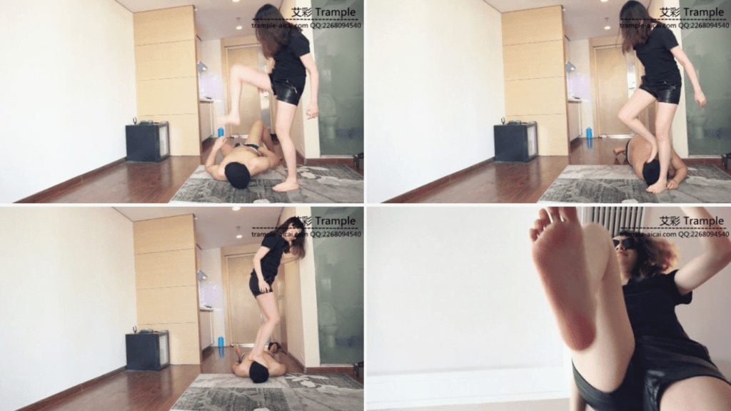 小妮|小妮暴力玉足跺碎狗脸