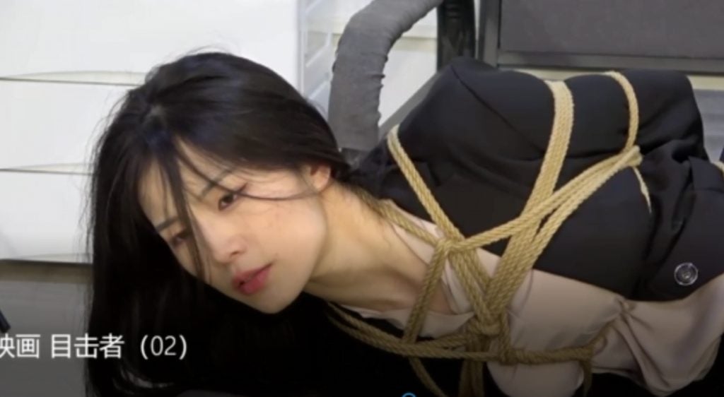 美束映画|清纯美女小狐狸捆绑视频 目击者
