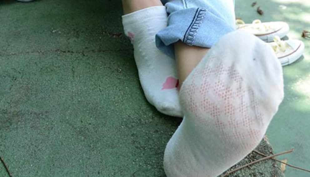 战前女神|恋足美腿棉袜女神级摄影套图 048