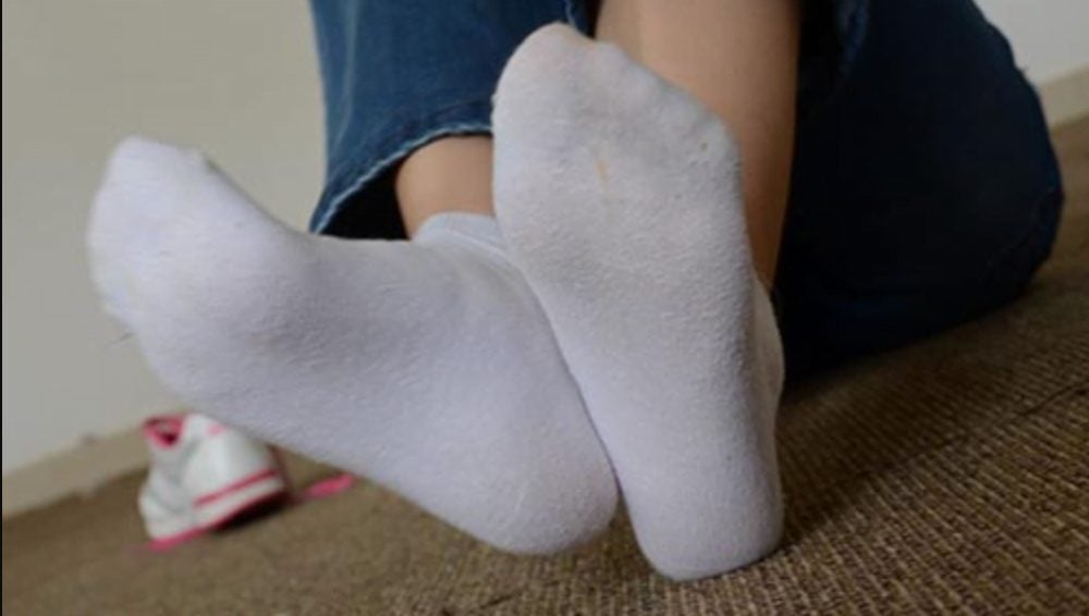 战前女神|恋足美腿棉袜女神级摄影套图 049