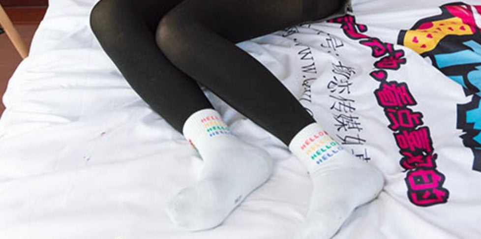 Wulian Media|No.1124 Caicai-real footprints black stockings with white socks