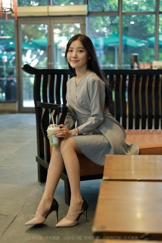 IESS异思趣向|丝享家973：婉萍 星巴克丝袜美女-视频截图