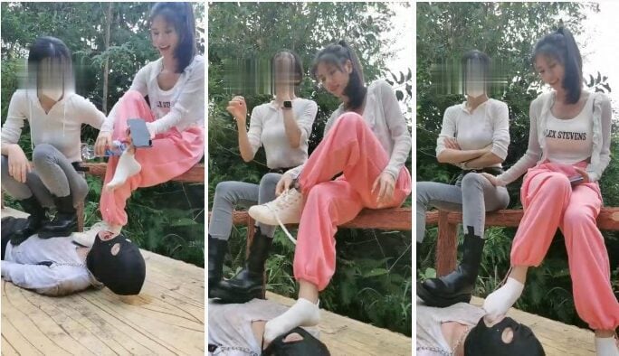 暴力的な美学 | 屋外の臭い白い靴下ダブルマスター犬虐待