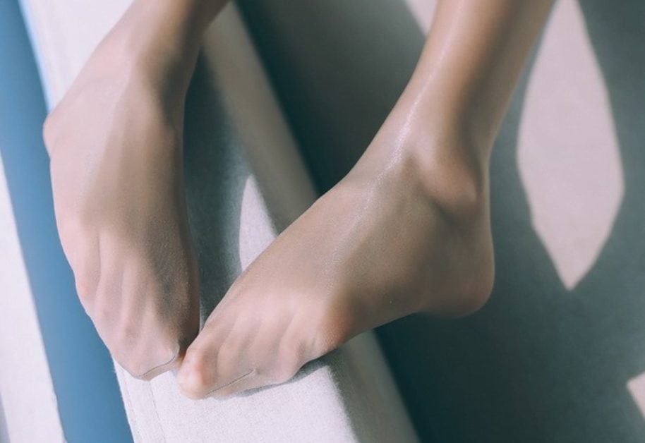 SHENSHI绅士|SS004 艾莎丝足特写图集[66P/18MB]