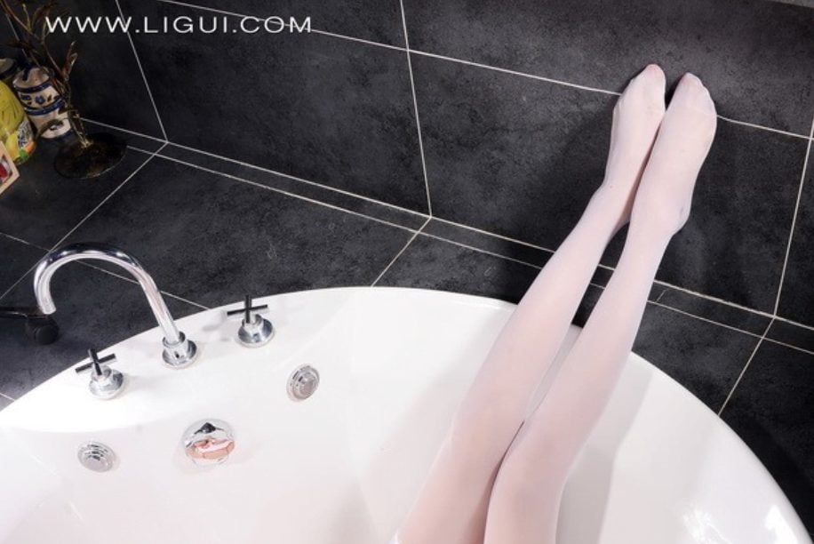 Ligui丽柜|丽柜典藏 美美浴缸白丝袜