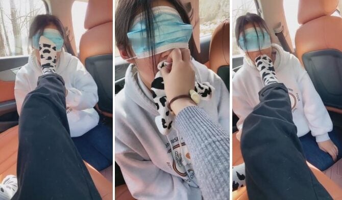 蜜儿 | 超羞辱车内白袜调教母狗闺蜜