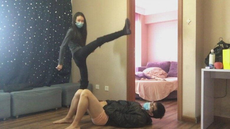 诗蔓 | 长靴狂虐跟踪男生