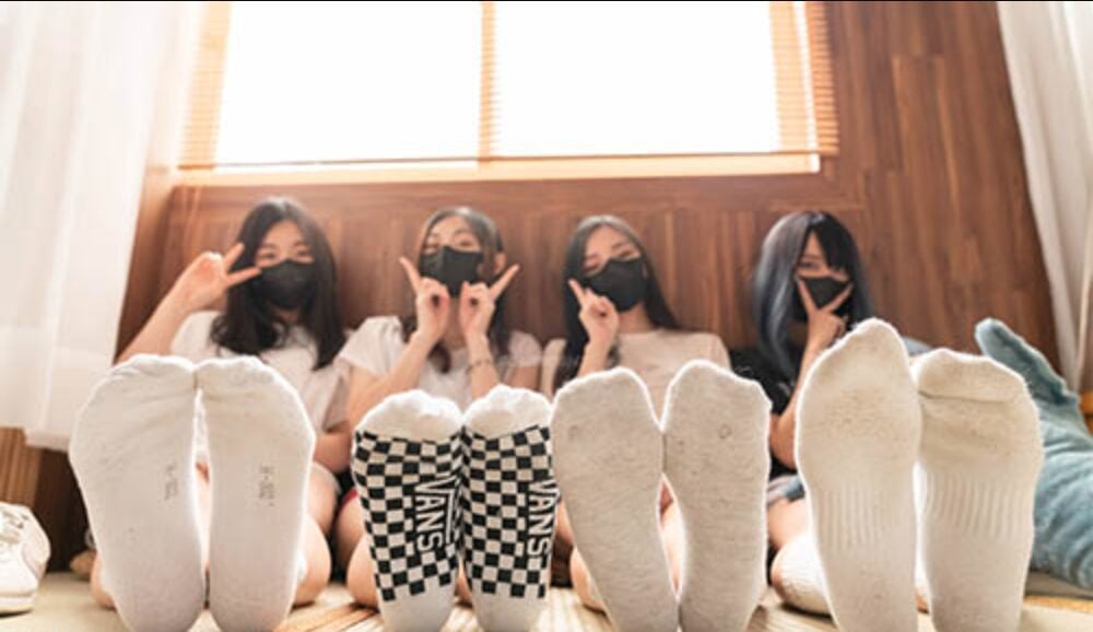 台湾solexight足控 | Ava+BiBi+Salome+Sherry棉袜裸足(带视频)
