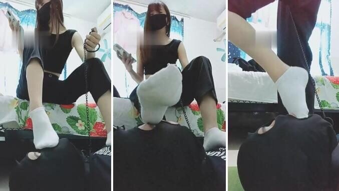美娜格格 | 原味白棉袜气味羞辱