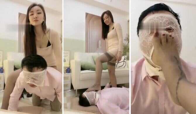 辣妈 | 丝袜脚轻度惩罚犯错的狗