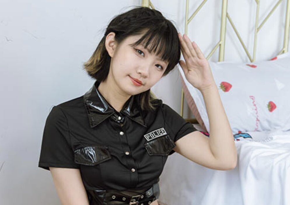 物恋传媒 | 暗月制服肉色丝袜-浪漫永存(带视频)