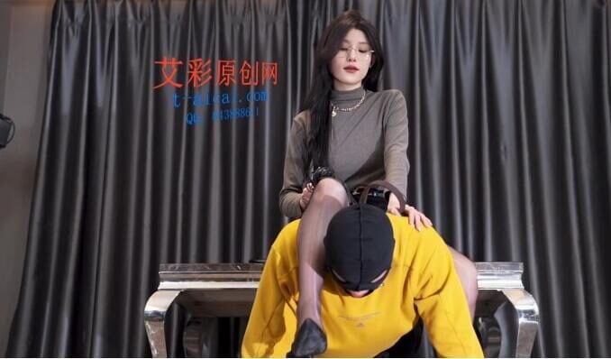 禾he | 丝袜高跟鞋骑马恋足