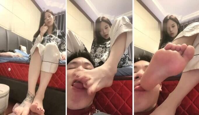 不知名美女 | 闻舔臭脚虐乳迷恋原味黑丝