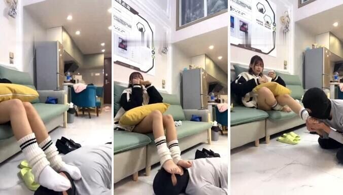 A Kun | Student girl in stockings and leather shoes licks stinky feet and ravages face and feeds yogurt