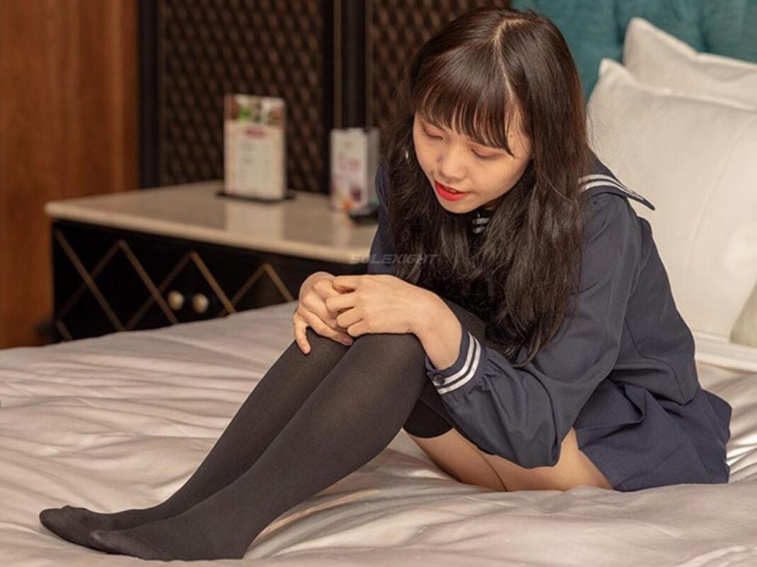 台湾solexight足控 | 脚模Piao足底特写丝袜美腿(带视频)