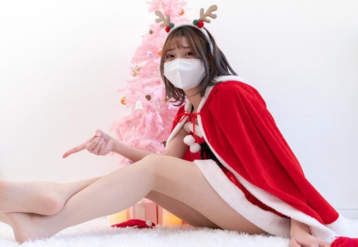 台湾solexight足控 | Mia圣诞限定作品超薄丝袜Cosplay圣诞老人(带视频)