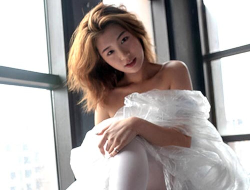 IMZSOCK Loves Beautiful Feet | Xiaoya's white stockings and white socks soles