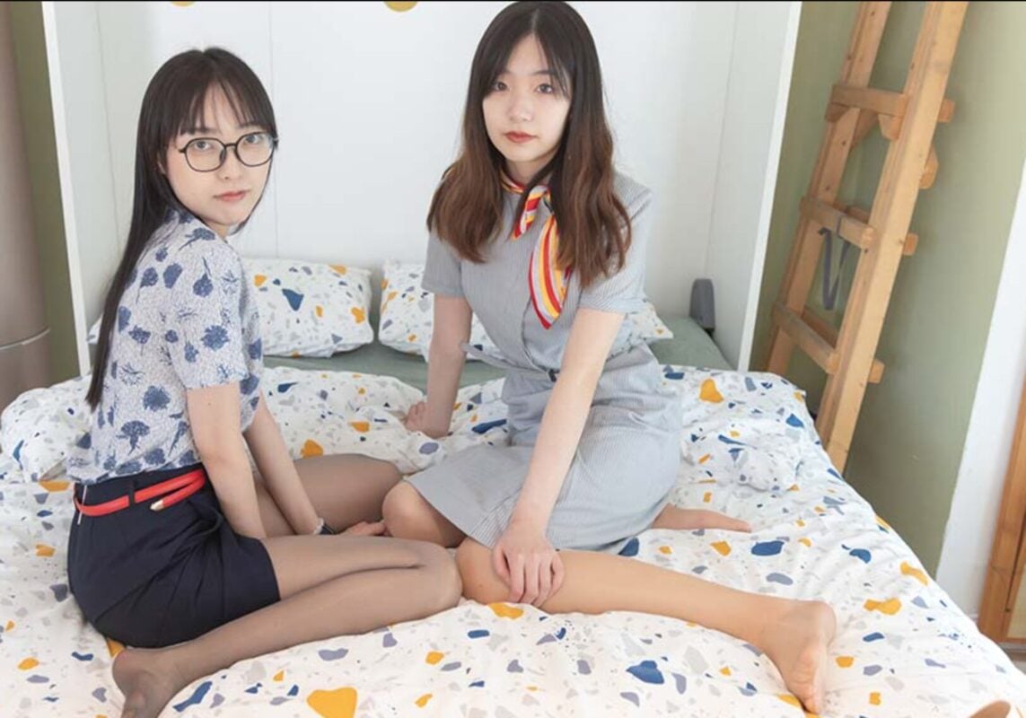 袜啵啵209期 | 小甜豆&稚予的丝袜空姐制服(带视频)