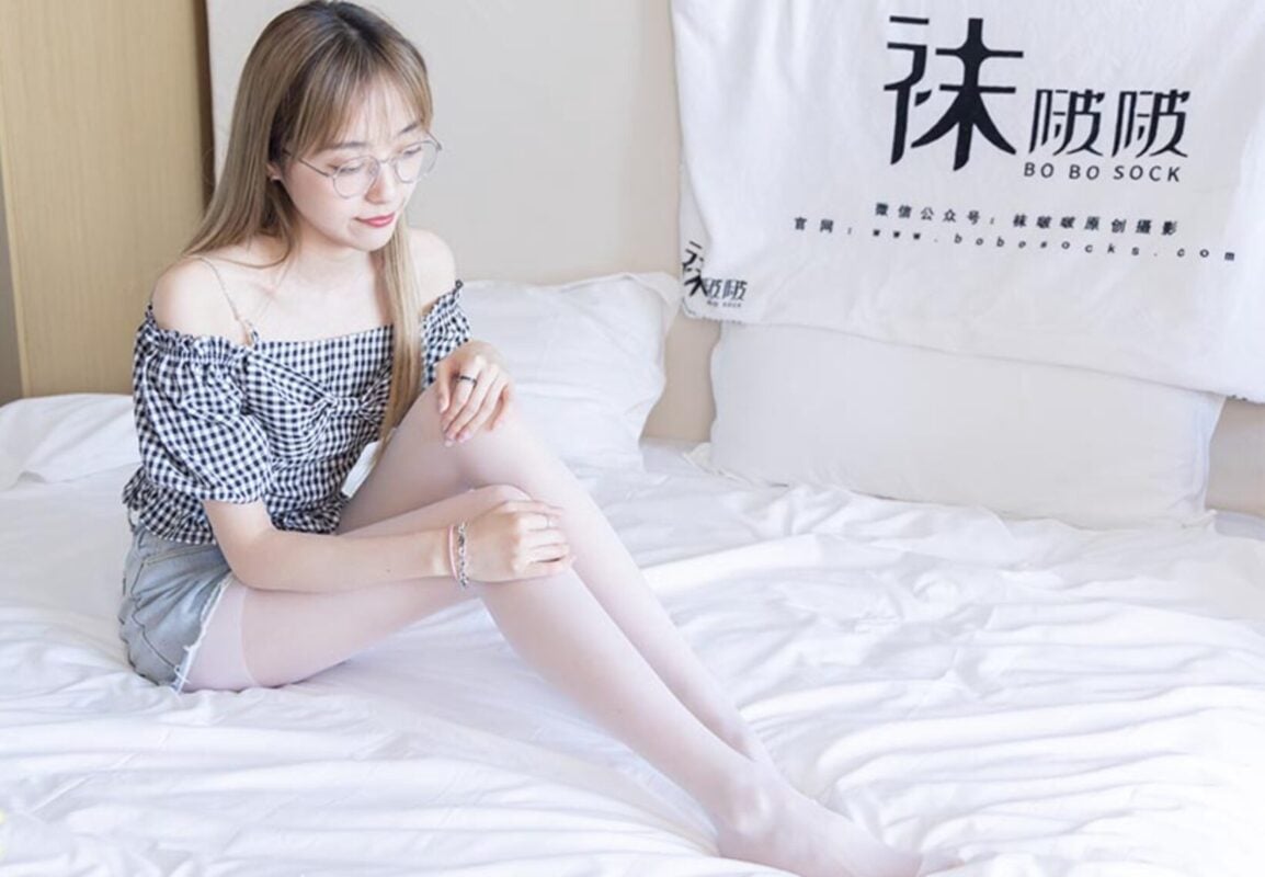 袜啵啵 234期 | 稚予的板鞋、白丝(带视频)