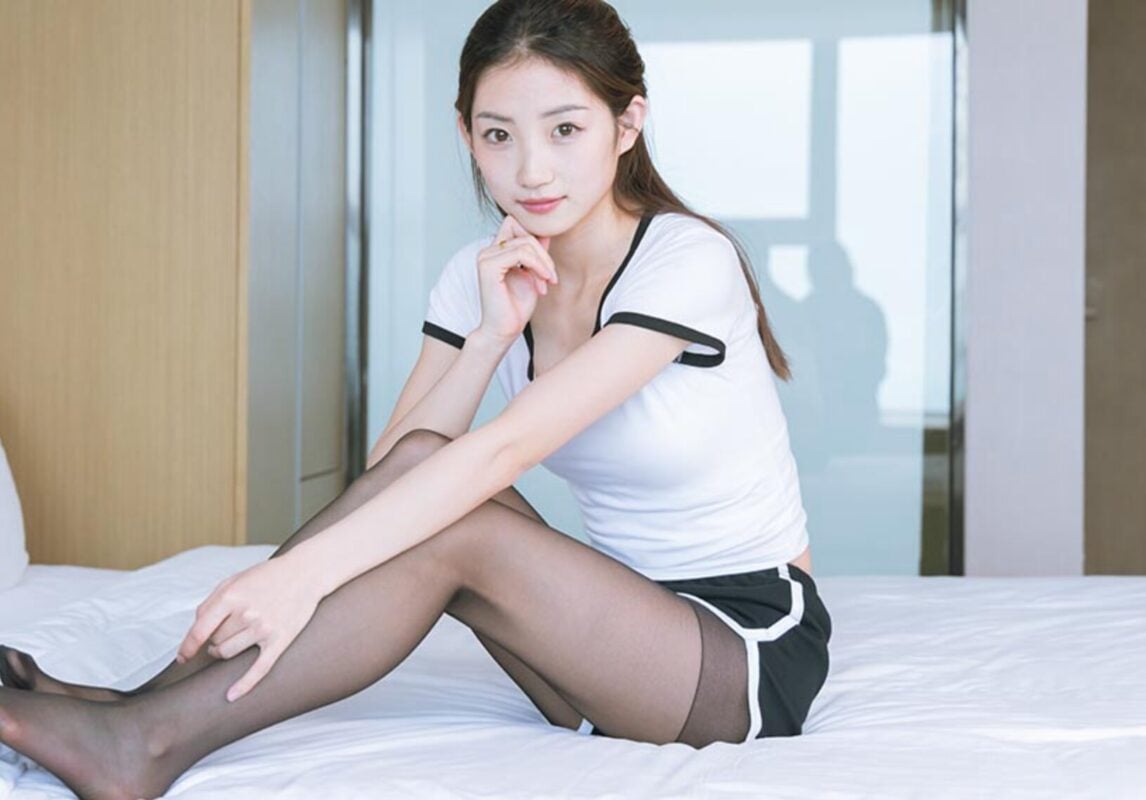 袜啵啵 252期 | 小沫的板鞋、黑丝、体操服(带视频)