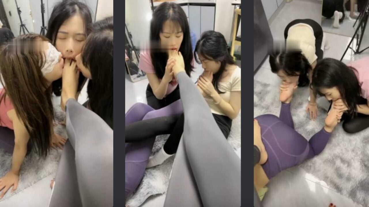 Chengbao | Group sex in progress: female slaves licking each other's white socks/feeding holy water full version