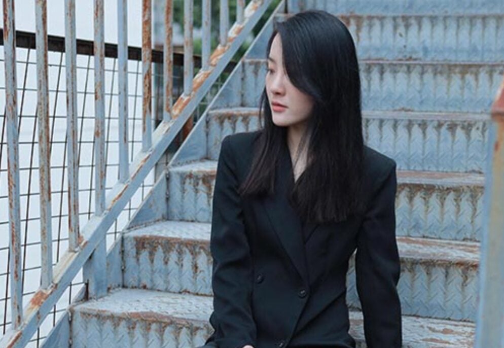 IESS异思趣向 | 丝享家系列之婉萍的黑丝OL小辣椒