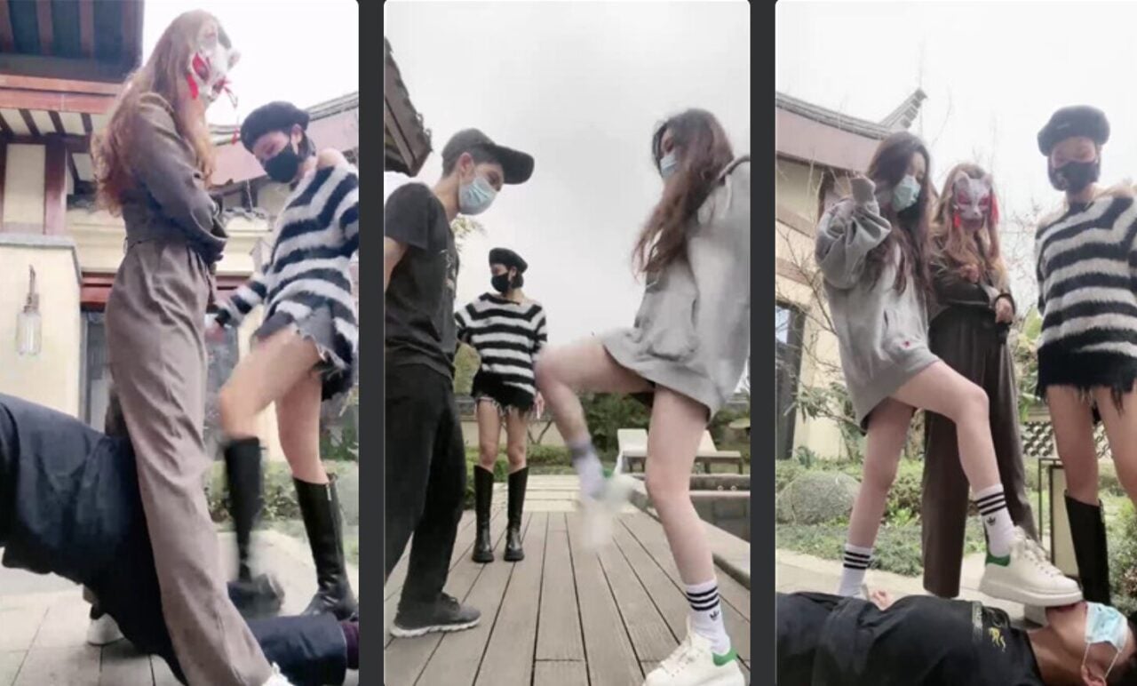 维妮 | 3女王踩踏大桶混合圣水踢裆调教 双视角