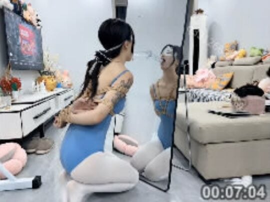 欢乐谷 | 体操尤物的末日深度版
