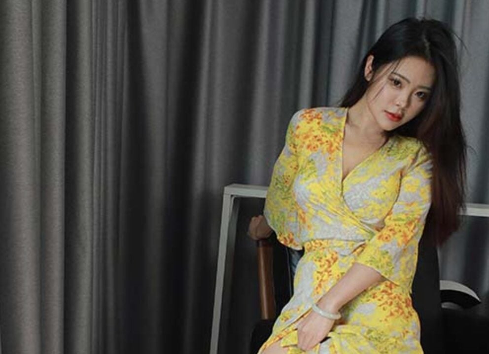 IESS异思趣向 | 丝享家系列之兔兔的黄色战袍
