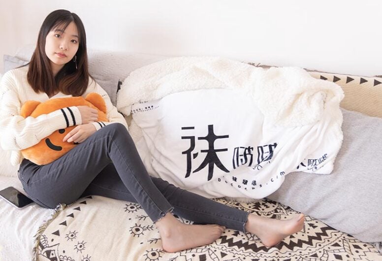 袜啵啵 326期 | 小甜豆的长靴、油亮灰丝、裤里丝(带视频)