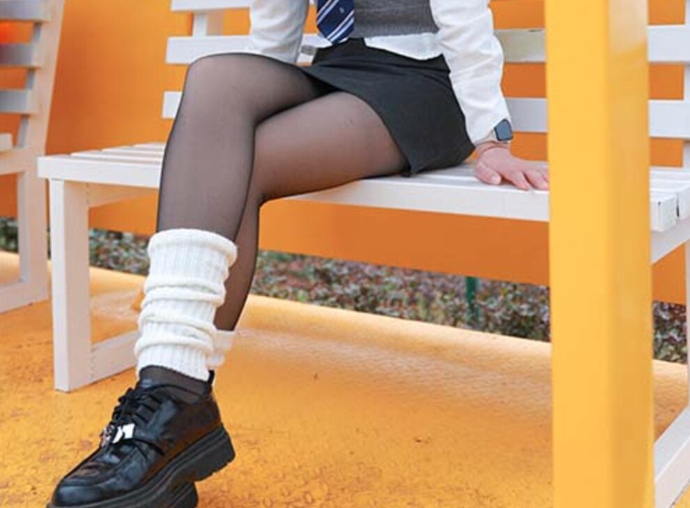 IMZSOCK爱美足 | 小天黑丝袜JK乐福鞋白色袜套外出踏春