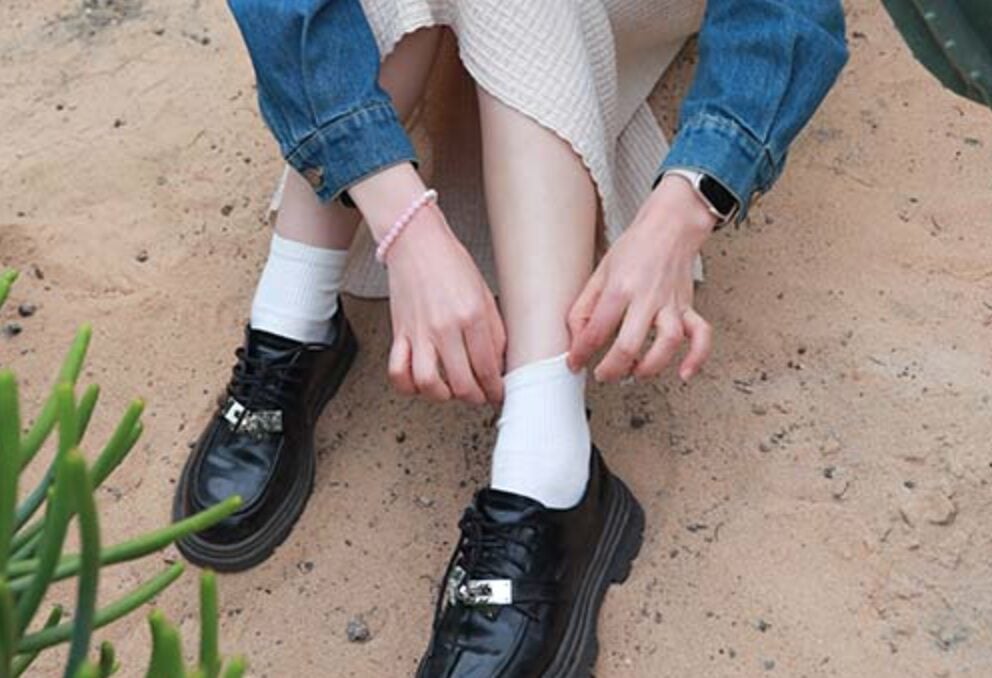 IMZSOCK Love Beautiful Feet | Xiaotian's loafers and white cotton socks (with video)