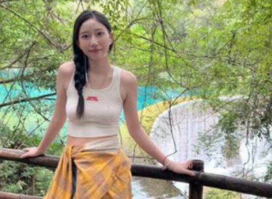 熙怡 |屈辱の限界がない腹黒美少女の一人称視点