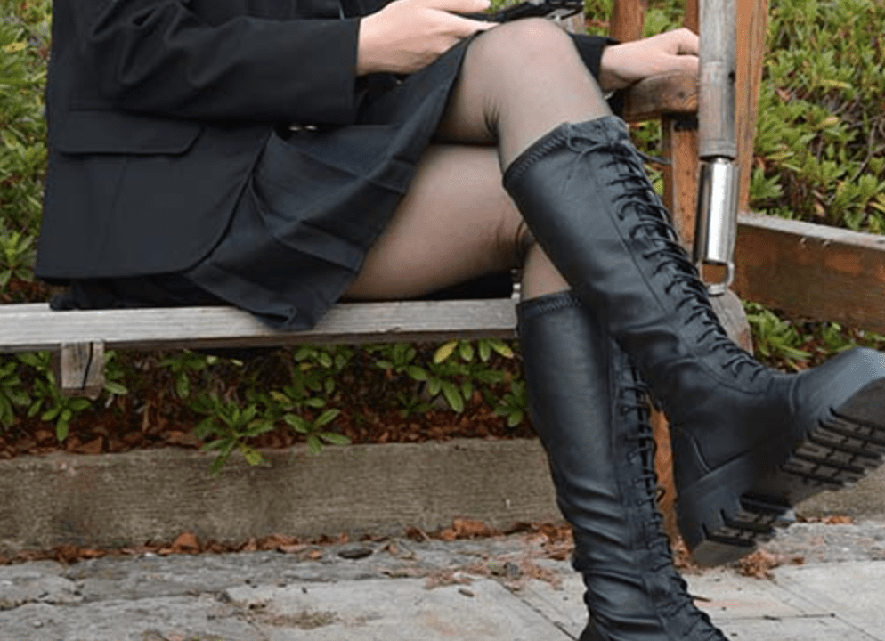 Early Summer Goddess | Anne's suit, skirt and black stockings (with video)