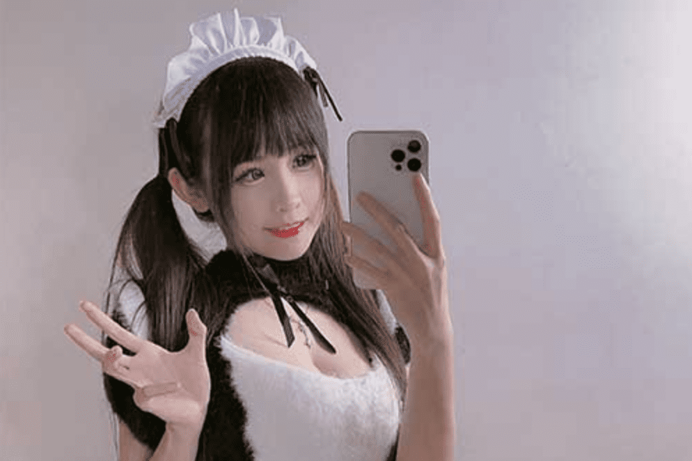 巫女ソースww | 自撮りシリーズ 巫女の黒絹