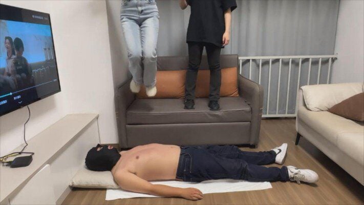 208 女子寮 |ルームメイトが機嫌が悪いとき