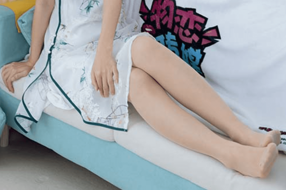 物恋传媒 | 菜菜的丝袜旗袍之有一个地方(带视频)