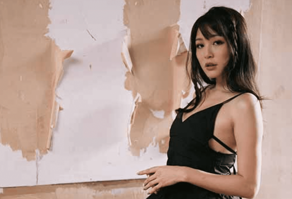 Ashley | 长腿美模气质风长裙