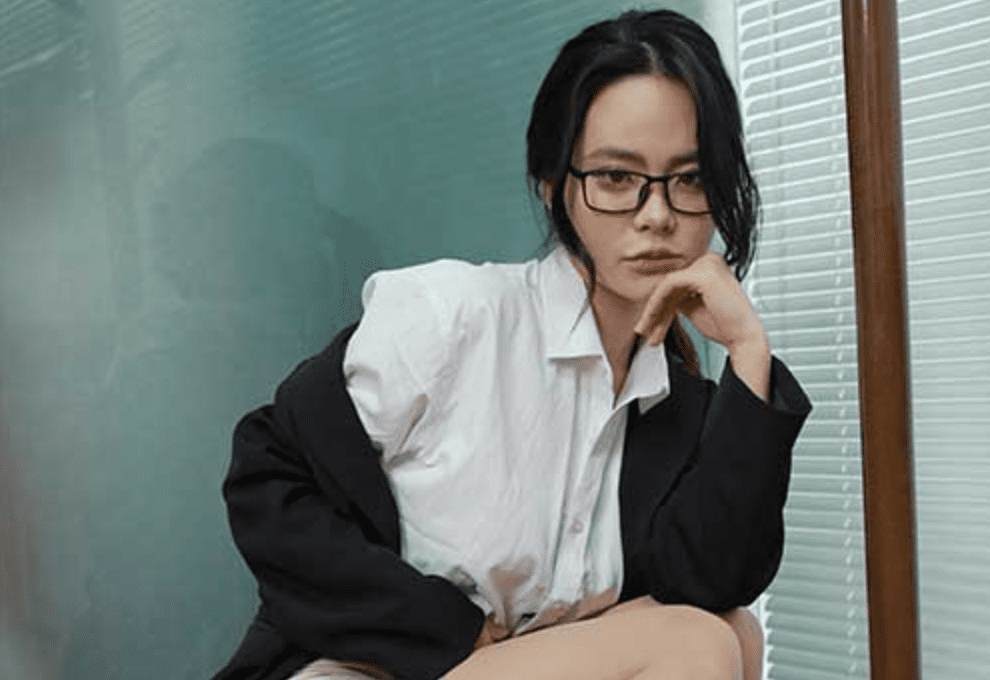IESS异思趣向 | 丝享家系列丝足兔兔之眼镜辣兔