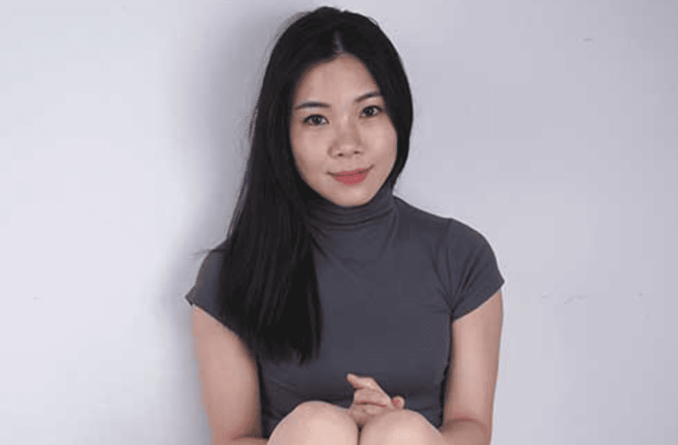 Pary student model shooting | New model Xiaoting's size 37 beautiful feet feel very good