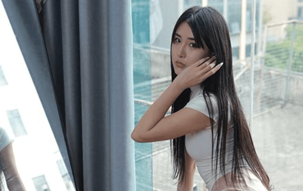 IESS异思趣向 | 丝享家系列之小宝的蝴蝶结凉鞋