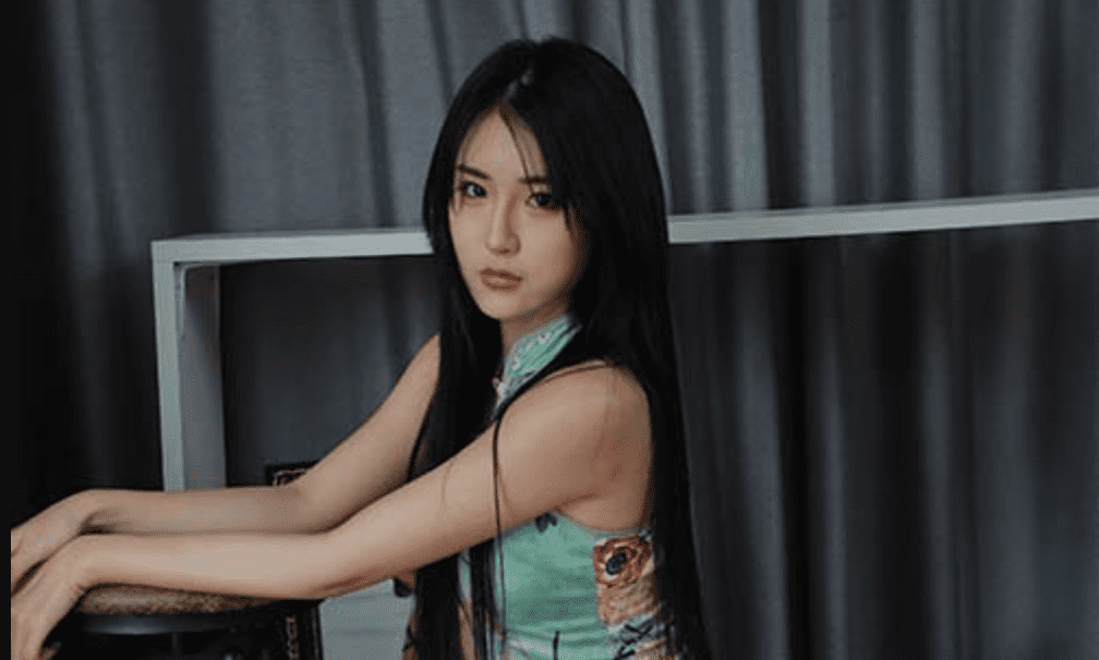 IESS异思趣向 | 丝享家系列之小宝丝袜美女旗袍