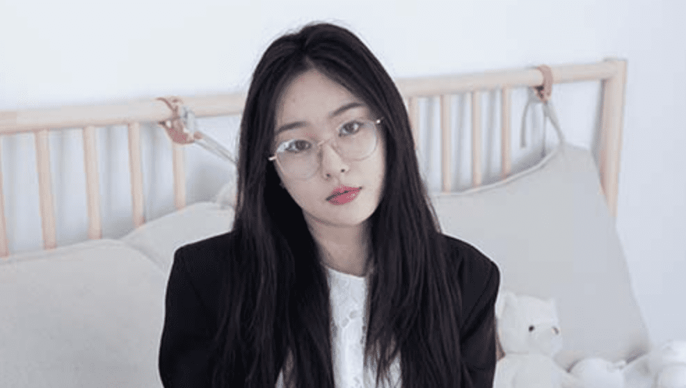 物恋传媒 | 美兔的白丝袜西装外套之融化悲伤(带视频)