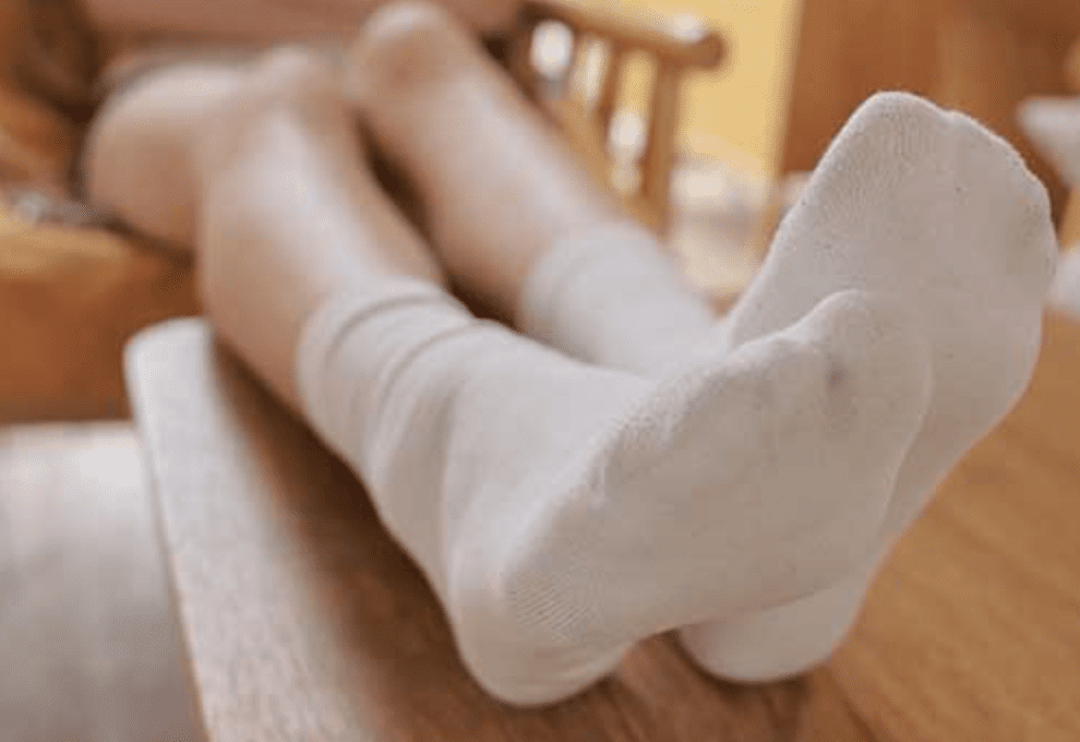IMZSOCK爱美足 | 妍妍的耐克AF1和白棉袜(带视频)