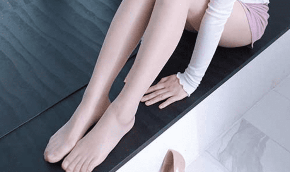 IESS异思趣向 | 丝享家系列之超薄透明丝袜小婕的白色温柔