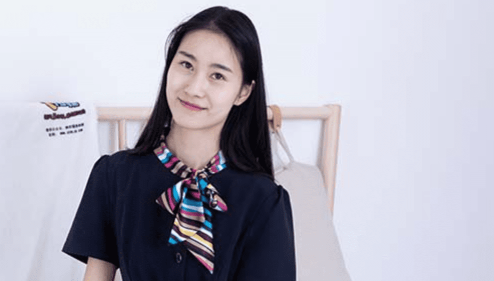 物恋传媒 | 果汁的空姐制服裸足平底鞋之明月清风(带视频)