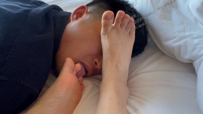 第5风格 | 00后鲨鱼酱每天起床第一件事就是玩狗