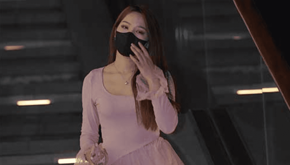魔镜街拍 | 粉色连衣裙